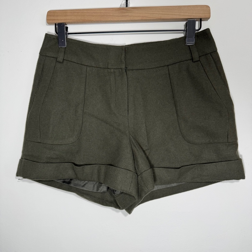 Clovis Olive Green Wool‎ Blend Cuffed Shorts Women’s Size Small